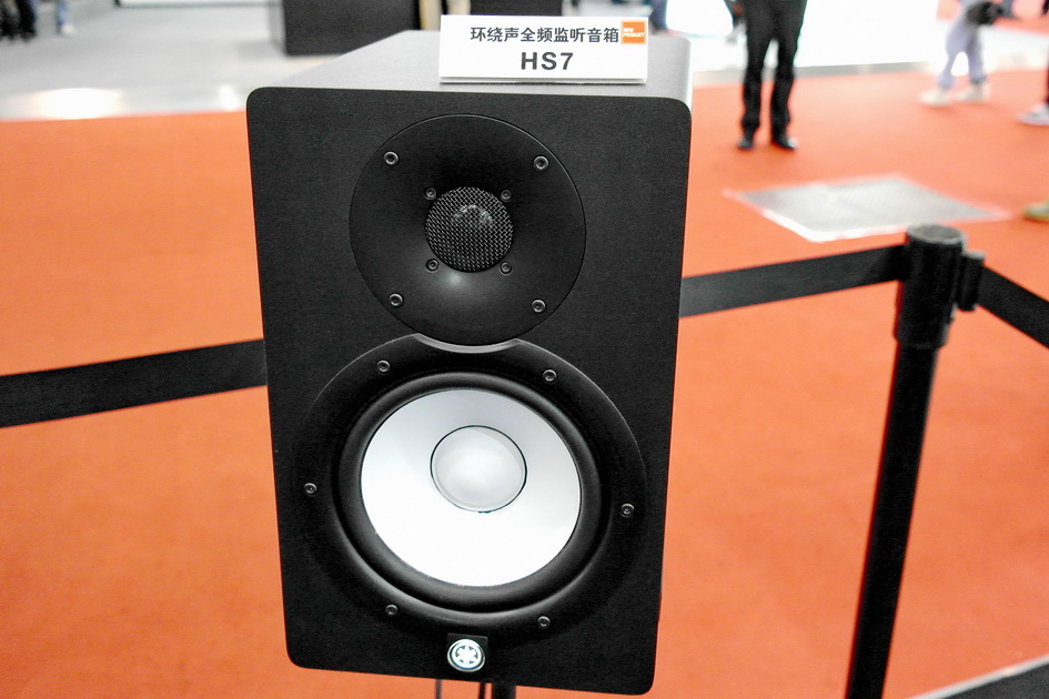 FH至尊专业音响新产品亮相PALM EXPO 2013展会 