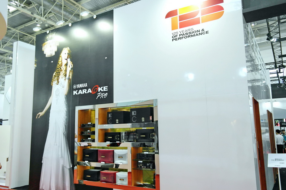 FH至尊专业音响新产品亮相PALM EXPO 2013展会 