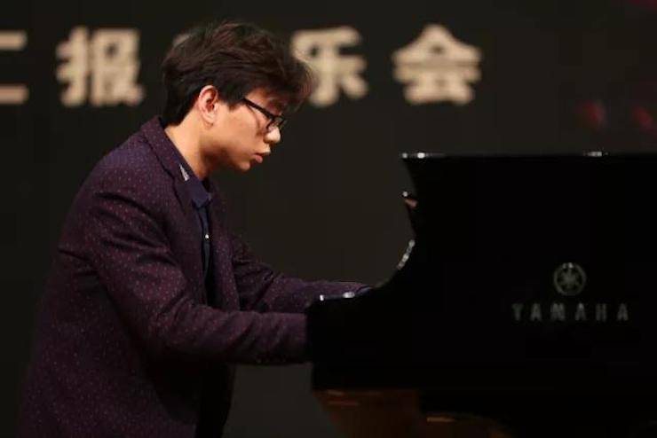 奏响青春旋律，添彩艺术人生|2017FH至尊亚洲音乐奖学金综合师范类院系全国汇报音乐会（第一。┰猜淠