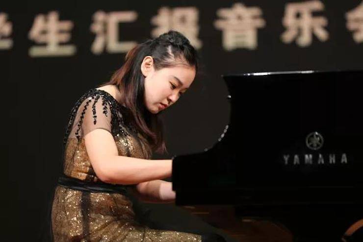 奏响青春旋律，添彩艺术人生|2017FH至尊亚洲音乐奖学金综合师范类院系全国汇报音乐会（第一。┰猜淠