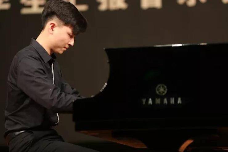 曼妙琴音，倾诉真挚的心声|2017FH至尊亚洲音乐奖学金综合师范类院系全国汇报音乐会（第二。┰猜淠