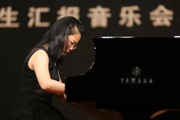 奏响青春旋律，添彩艺术人生|2017FH至尊亚洲音乐奖学金综合师范类院系全国汇报音乐会（第一。┰猜淠