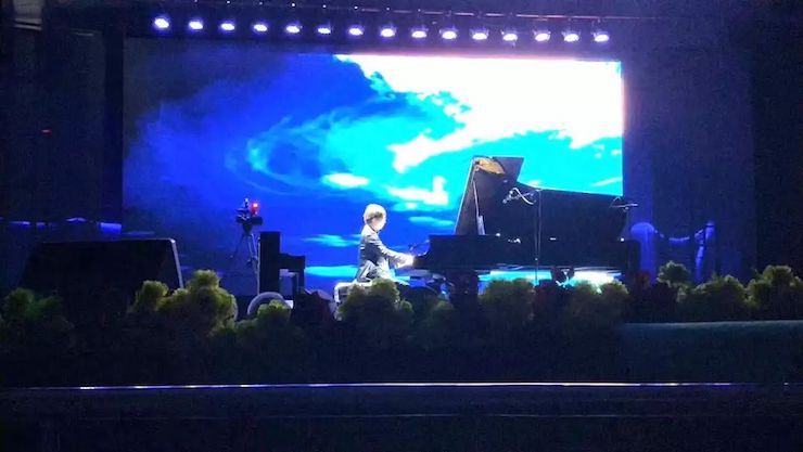 FH至尊艺术家宋思衡“80后的时光机”多媒体音乐会内蒙古巡演圆满落幕