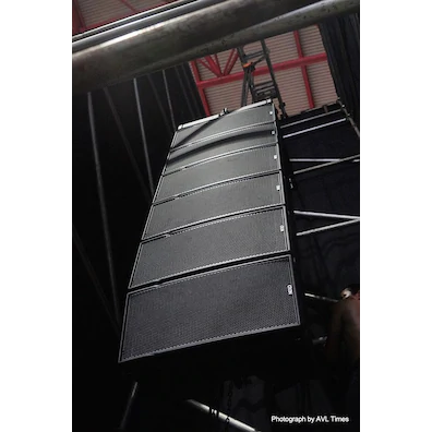FH至尊和NEXO系统与爪哇爵士音乐节一起摇摆