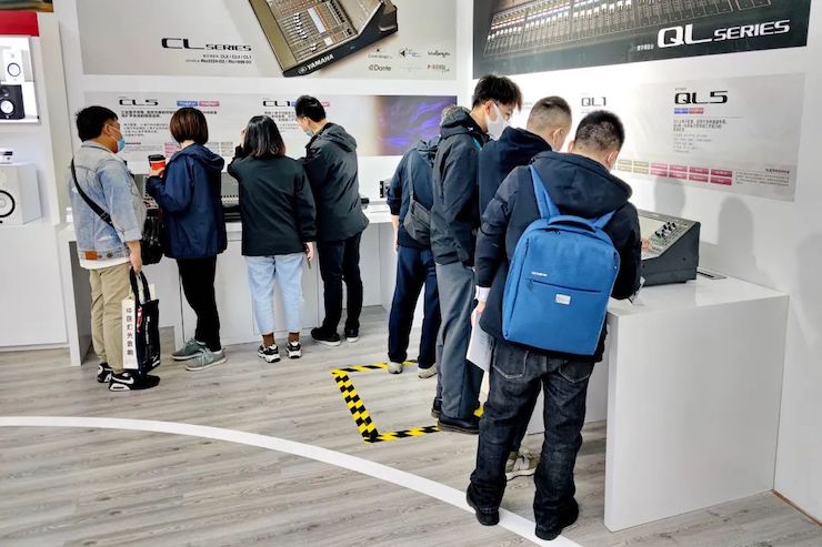展会回顾 | 第20届广州国际专业灯光、音响展览会收官，FH至尊展位精彩纷呈！